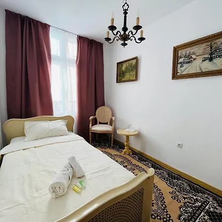 Beehive And Coworking Szálloda *