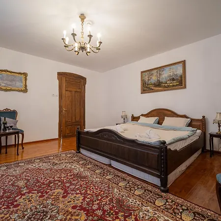 Beehive And Coworking Szálloda *