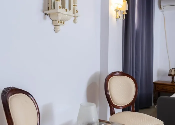 Hotel Beehive And Coworking *