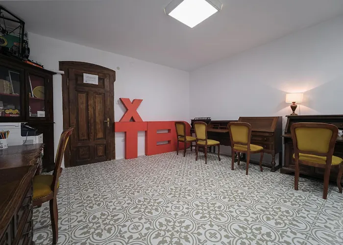 Beehive And Coworking Hotel Varna